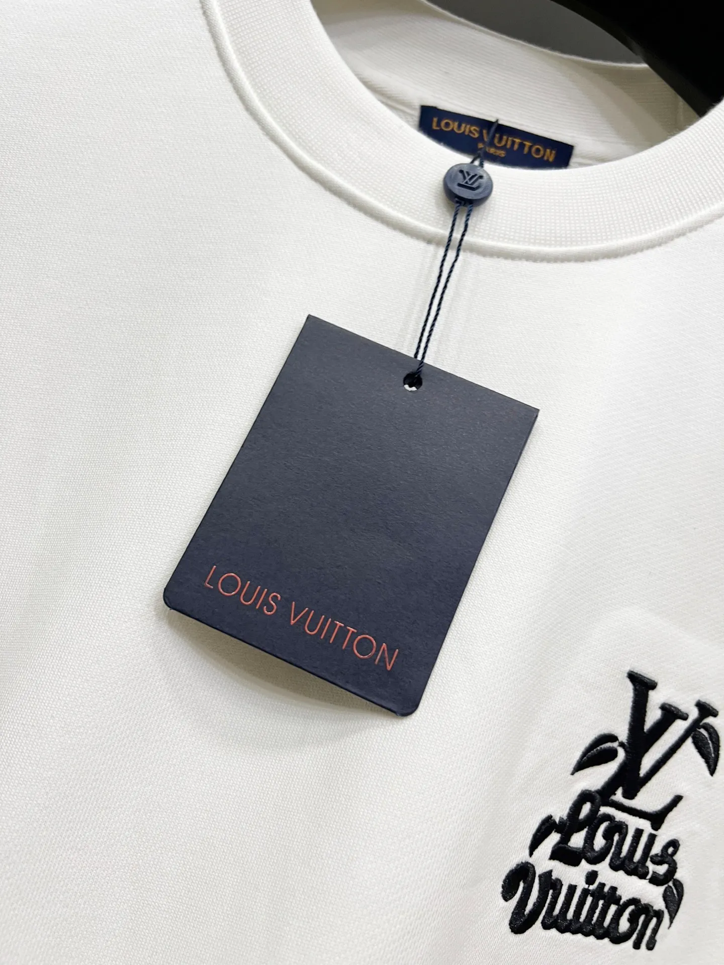 🅿️290 1v Louis* 2025 autumn and winter new style, customized 430g double yarn fabric, round neck long-sleeved sweatshirt, colorful three-dimensional towel embroidery design, high-end version! The same loose version for men and women S M L XL XXL five sizes color black white